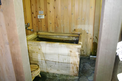鯛納屋　鯛乃間の風呂